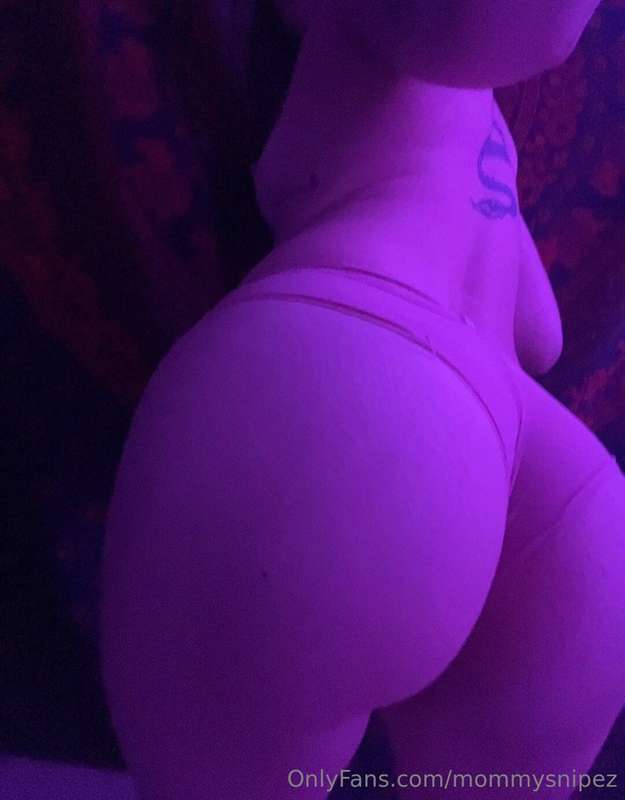 hehe good morning 🖤