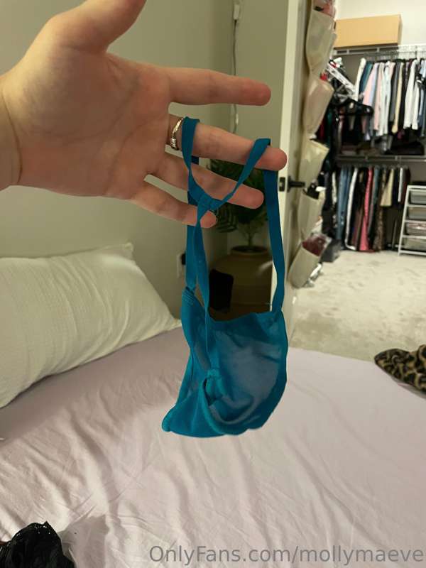 👙 **PANTIES & SOCKS 1/2 OFF WHEN YOU PURCHASE IN TOKENS ON M.. 8