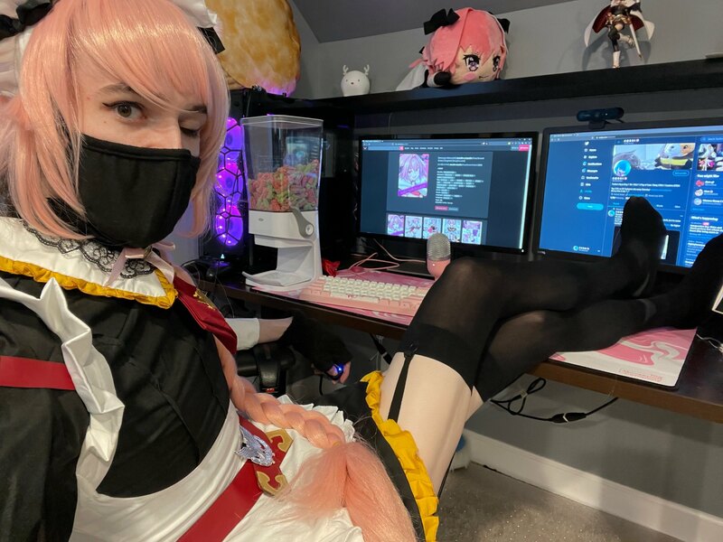 Catboy Astolfo is here to serve you, Master! :3 Nyaaaaa~ I’l.. 7