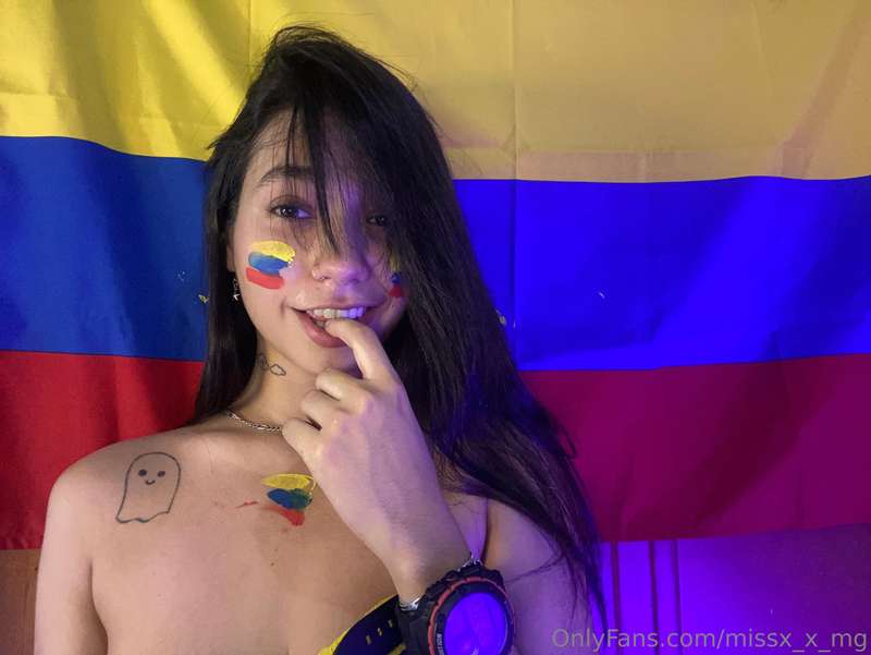 Feliz día de la independencia colombiana🇨🇴 de tu colombiana .. 7