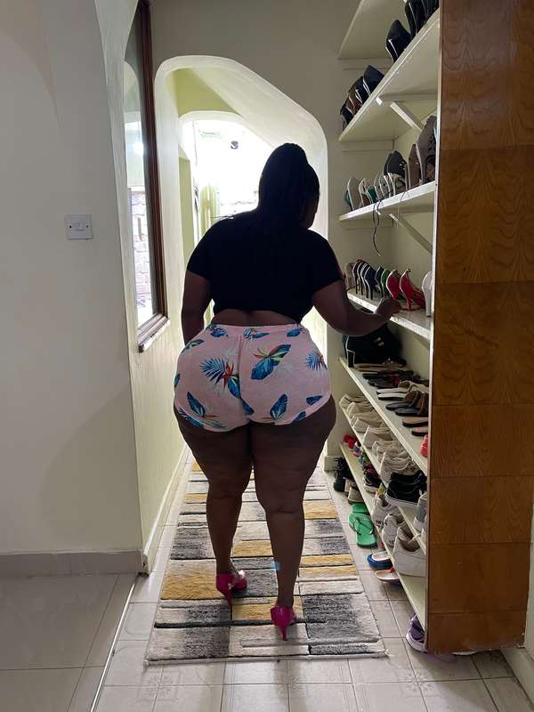 Good morning lover ❤️ Open your dm for a surprise right now ..