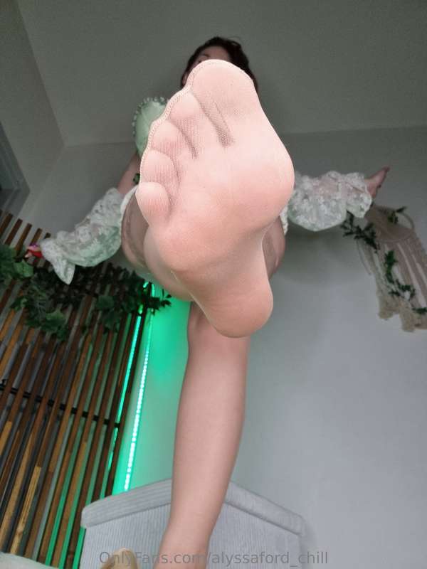 I'm gonna guess some of you are really gonna like this angle..