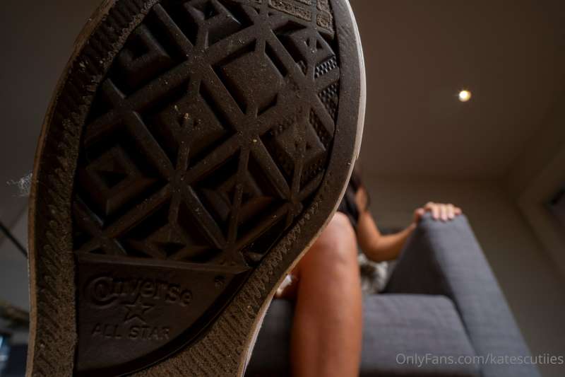 You snuck into my house?! Looks like you’ll have to be crush.. 3