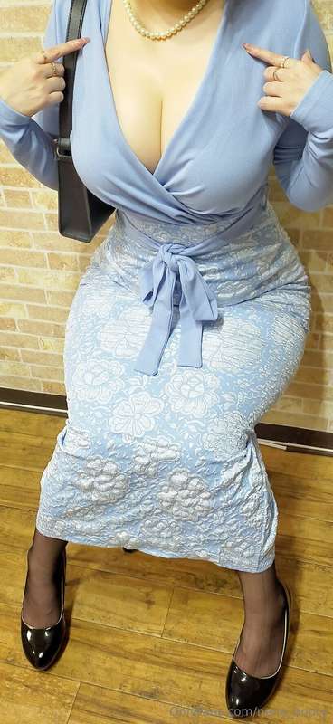 💗Education mom seduces her son's homeroom teacher with her b.. 28