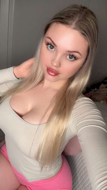 Wanna taste me? 👅