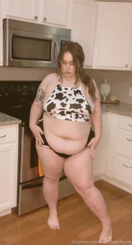 When I was thin, I was so flexible….I tried testing my abili.. 1