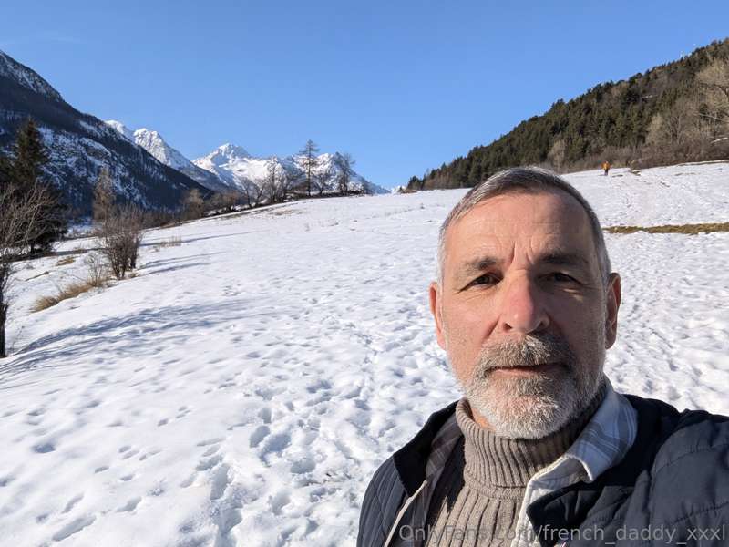 A few days skiing in Serre Chevalier with friends..