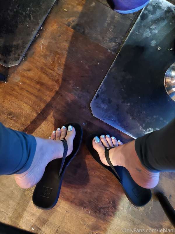 🤗 11