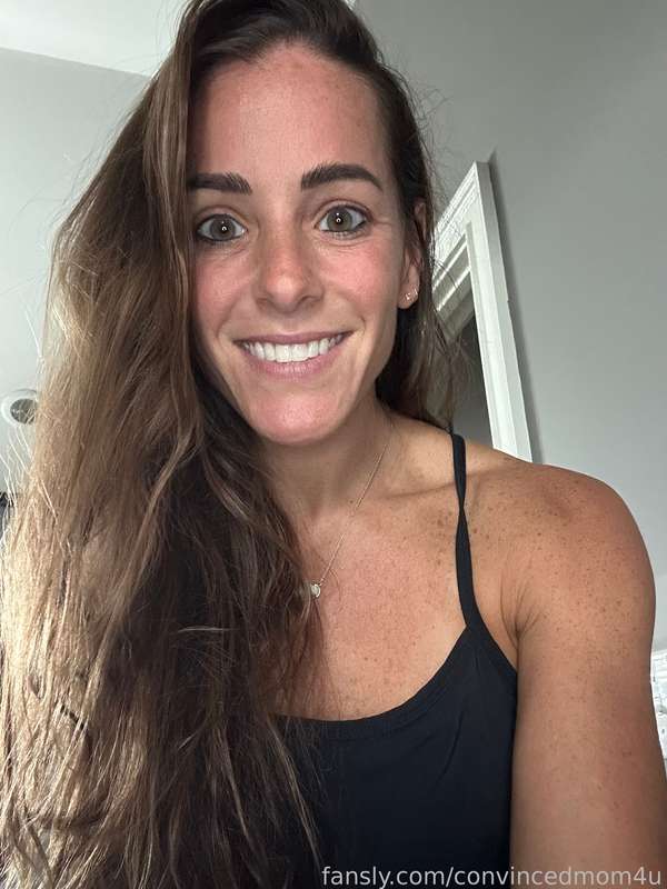 Convincedmom4U - Fansly - 15 Oct, 2024