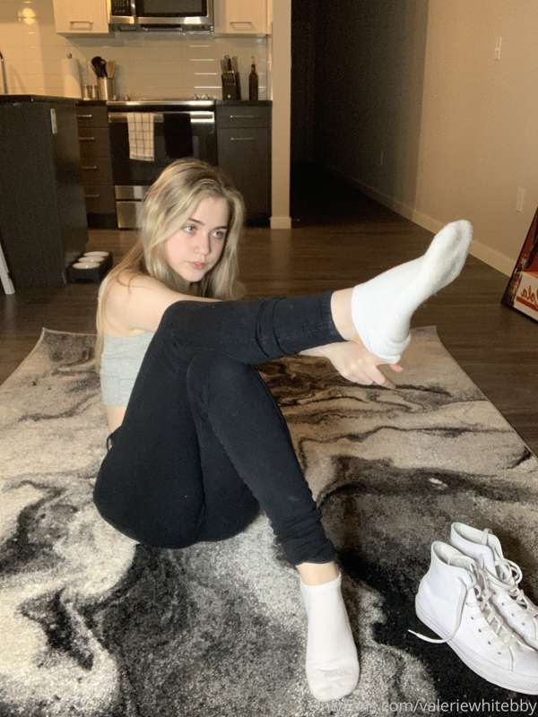 Removing my socks and shoes 💖 25