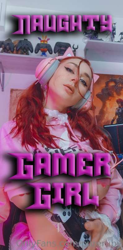 Here's that super sexy, super spicy🔥Naughty Gamer Girl 🎮 set..