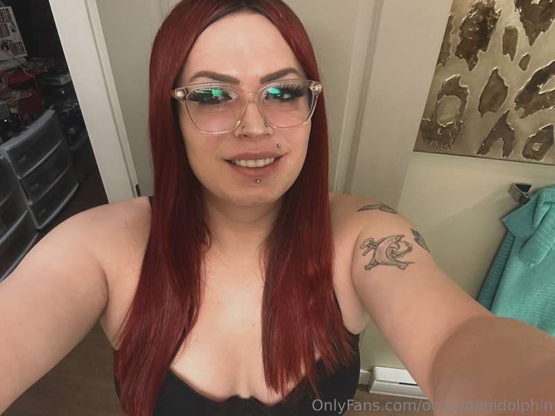 Just a few cute selfies. New new beginnings, will be posting..
