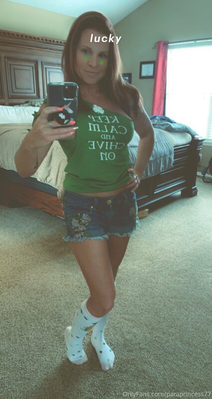 My outfit for the day! Headed to OKC to hang with my friends..