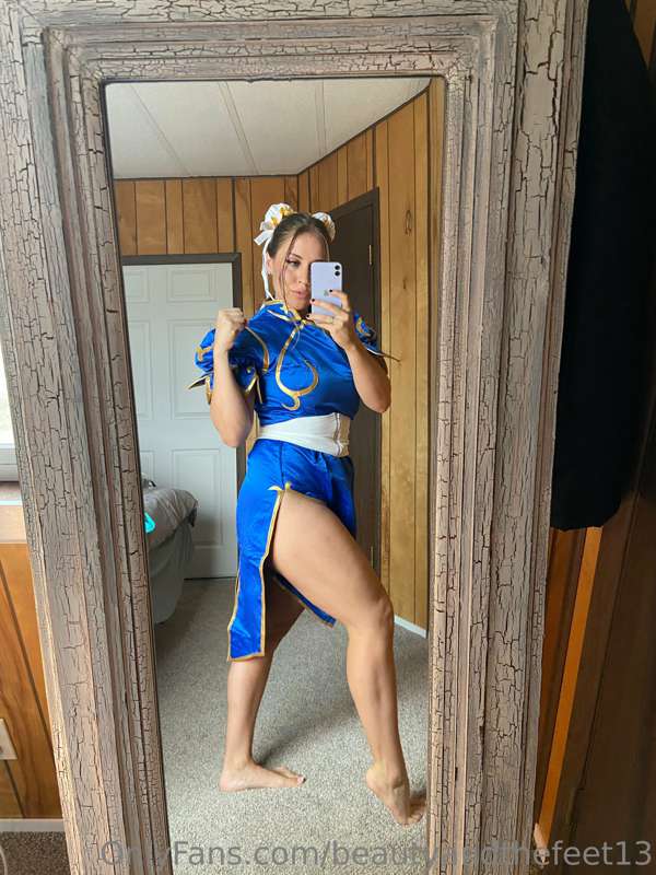 For all my cosplay lovers. I wonder if I should be Chun-Li f.. 2