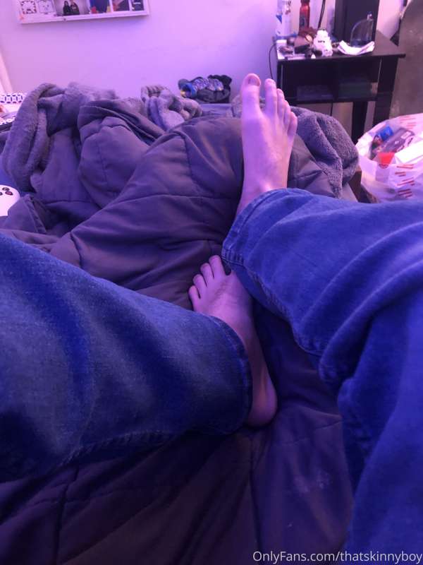 ⚠️Feet Post⚠️ Just a little feet appreciation post for the o.. 4