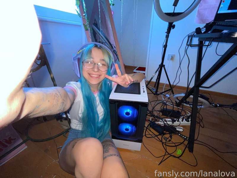Lanalova - Fansly - 13 Jul, 2023 1
