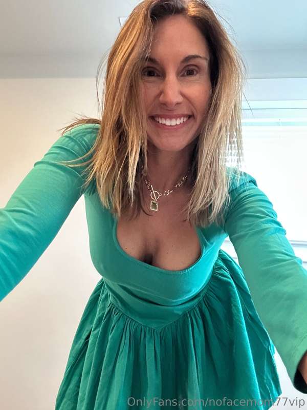 I have a HOT DATE…..stay tuned💚