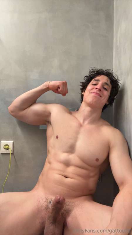 Gattouz0 - Onlyfans - 01 Mar, 2025