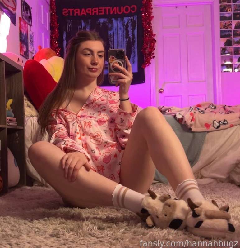 Hannahbugz - Fansly - 22 Feb, 2025 1