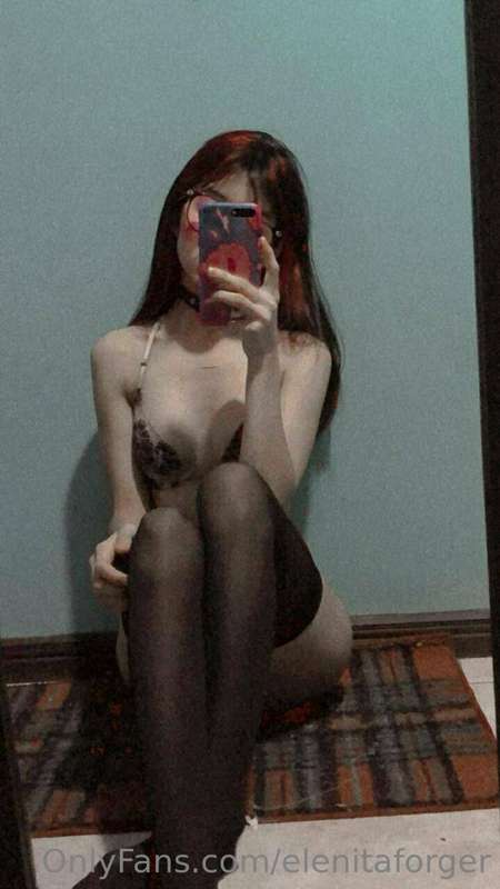 Elenitaforger - Onlyfans - 04 Apr, 2023 2
