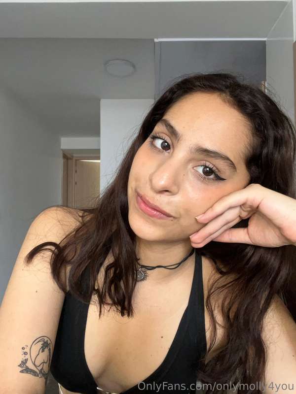 Feeling cute tonight