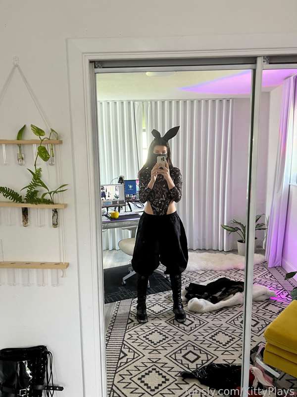 Kittyplays - Fansly - 22 Aug, 2022 1