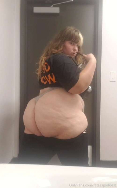 Fatassgoddess - Onlyfans - 20 Oct, 2020