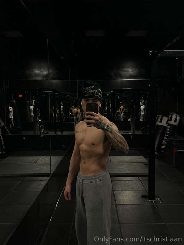 Back at it 💪🏼