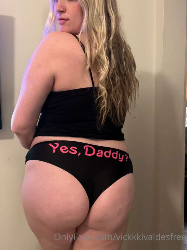 How can I please you daddy? 😈🥵 

Don’t forget to subscribe t..