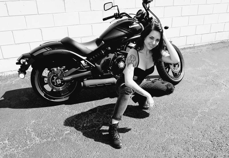 What do you think about the photos in black and white? Here .. 4