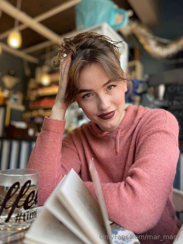 Write to her 👉 @illlona, she is online now 🔞 This hot @illlo..