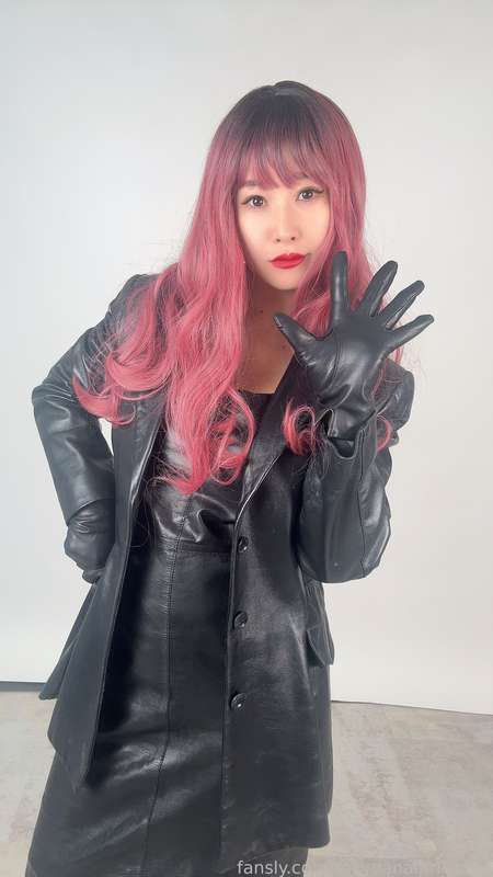 Tokyoanalprinsess - Fansly - 02 May, 2024