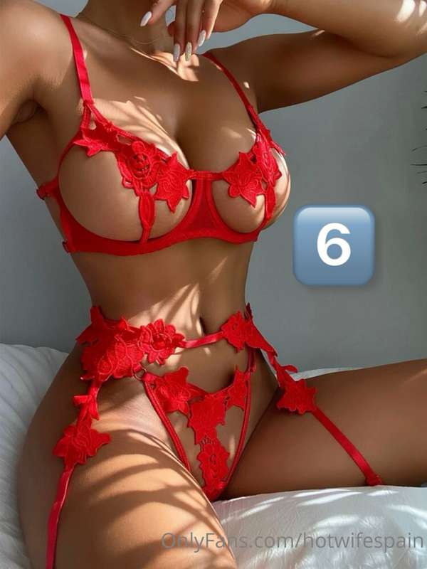 I need your help‼️  Almost all underwear is black!! 😱  I wan.. 4