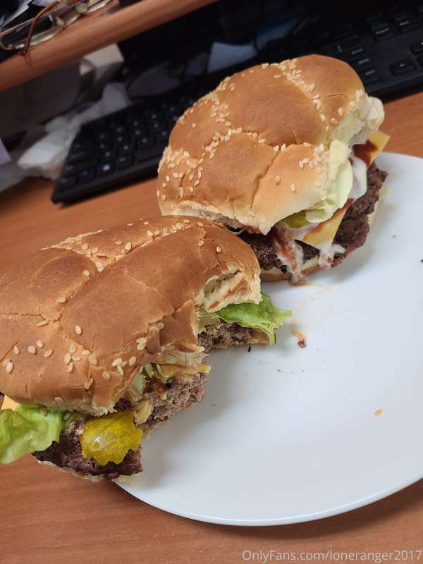 Homemade cheeseburgers.....living in paradise!