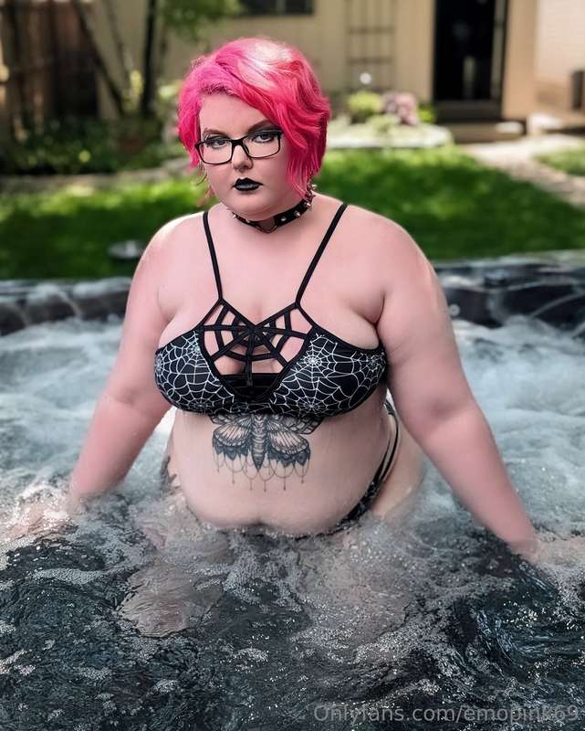 🎁Anal, Blowjobs, cosplay-- ALL UNLOCKED💦Sub to my vault page..