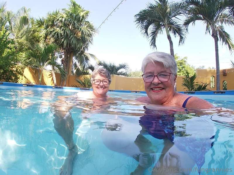 Us fungrannies are modeling our new swim tops, that's right .. 1