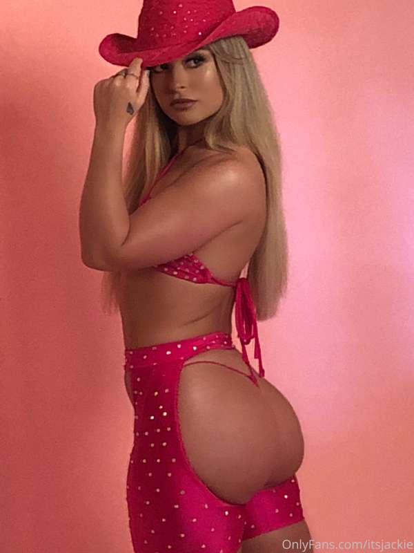 Happy hump day 😍