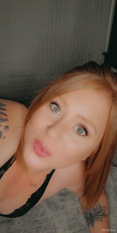 Kisses to you babes ?? Hit the tip button to kiss me back