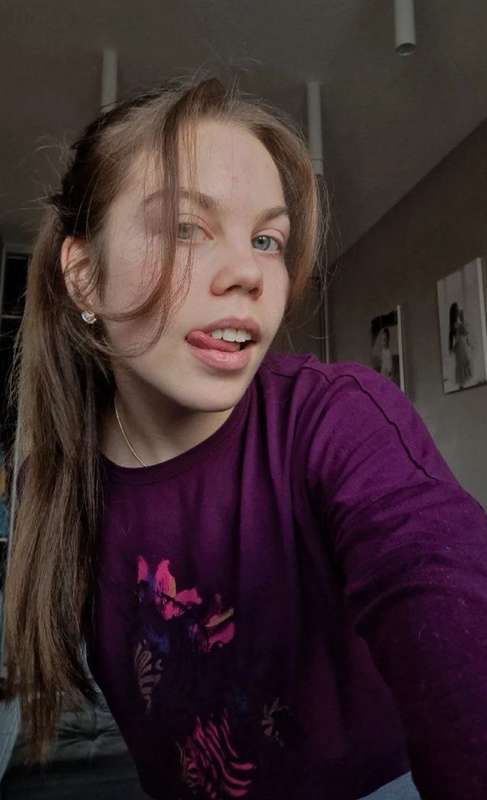 🔥 FREE SUBSCRIPTION ONLY NOW 🔥This hot 🌸 @catidary wants to ..
