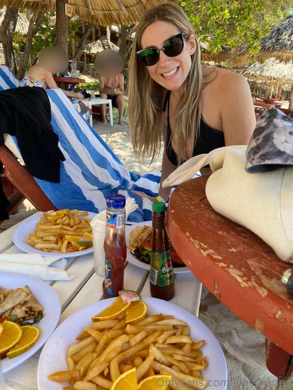 Home safe from Mexico and I can't wait to go back! What an a.. 8