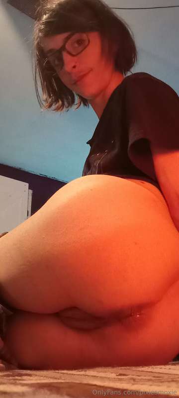 Pixiesmoxie - Onlyfans - 24 Oct, 2023