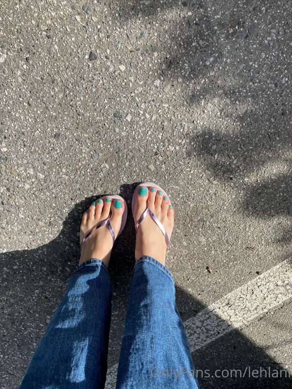 New toes 😜✨ 3