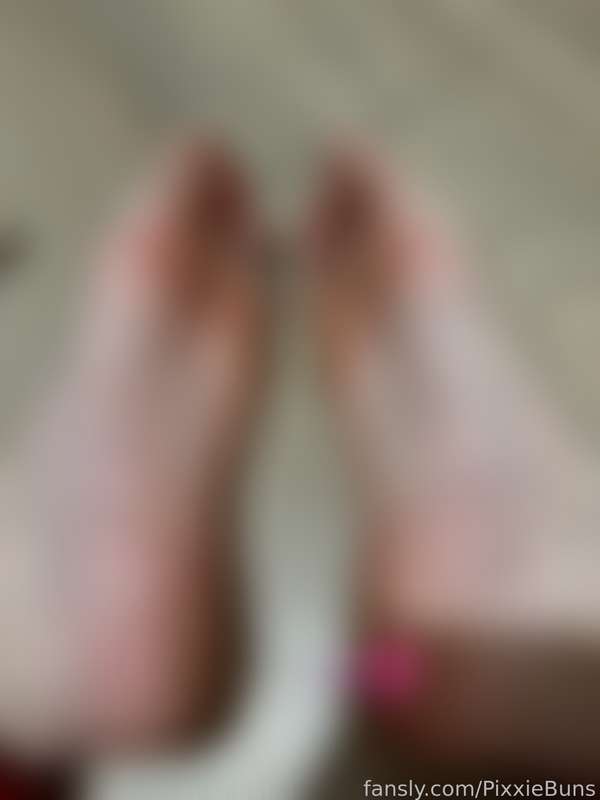 Pixxiebuns - Fansly - 13 Mar, 2024 1