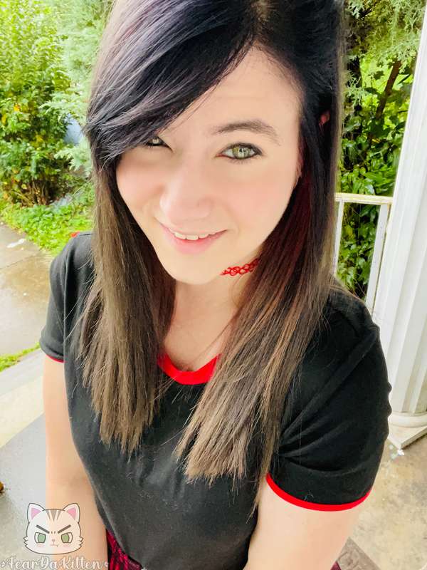 Good morning Daddy! Come say haii, live on Twitch! 
https://..
