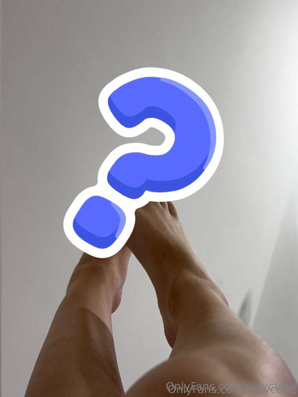 private challenge: what color were my toenails in this pic? ..