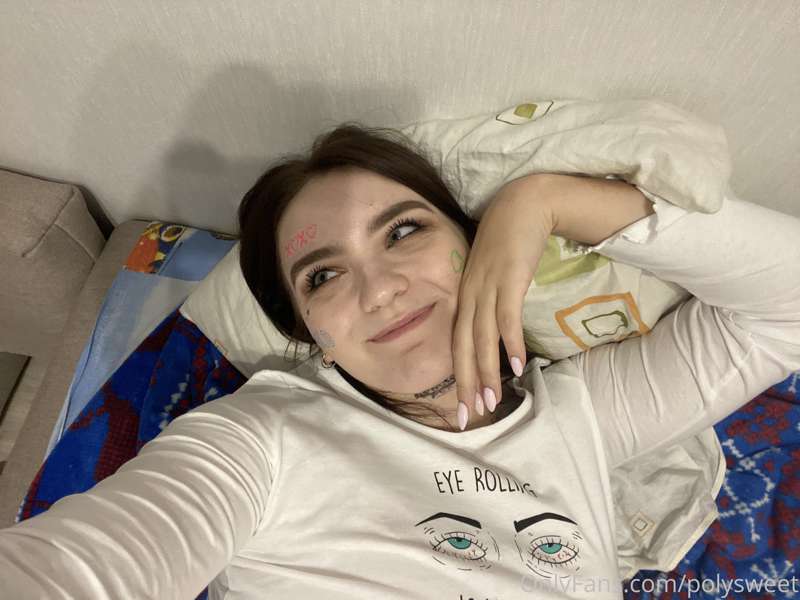 Sweety pie and hot bitch in one person ☺️😈