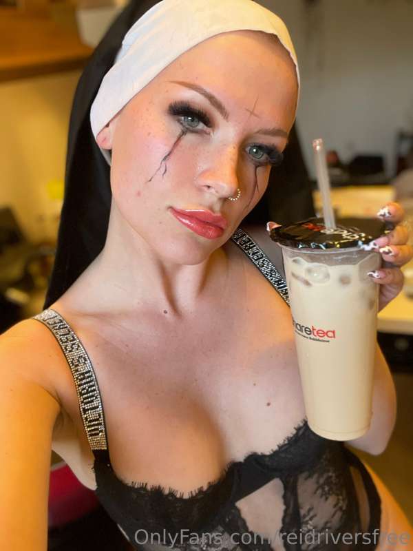 Before and after exchanging a blowjob for boba!
I posted an .. 2