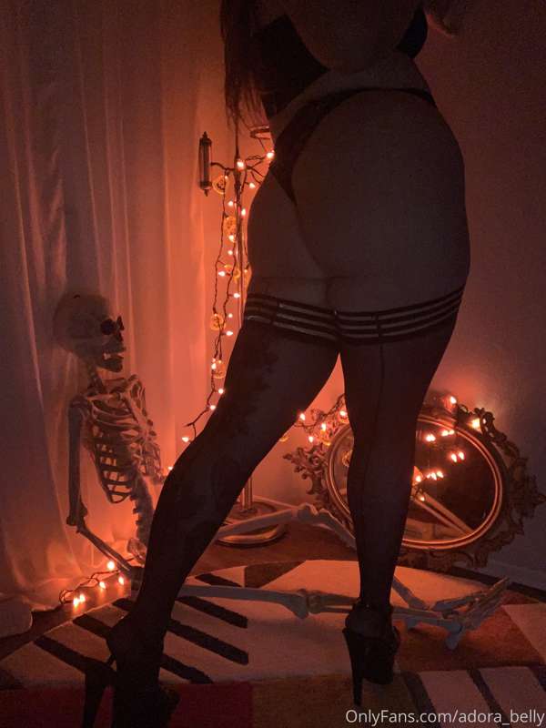 Did someone order spooky booty??
Delivery only costs one bon.. 6