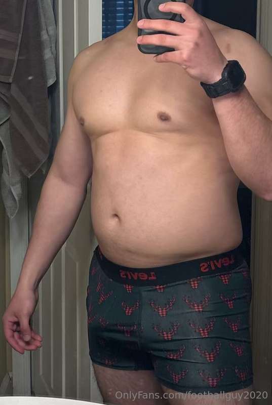 Hot Candid Shots of my buddies and of course my HOT cock! Se.. 4