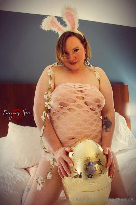 A tease of what’s to cum   Photos by the incredible @everyon.. 4